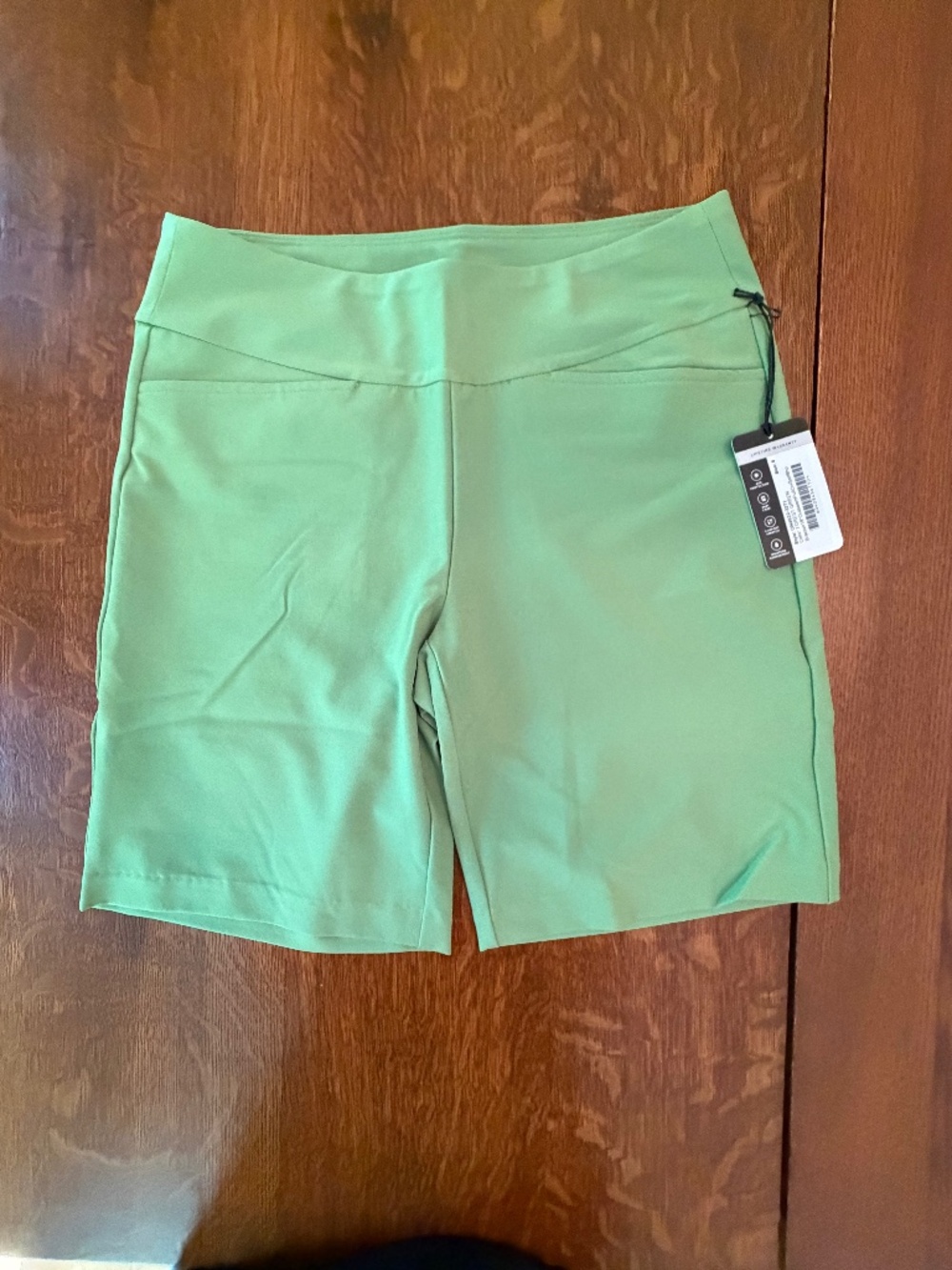 NWT Tail Activewear Braxton Golf Shorts Forest Green Size 6 Pull-On Performance